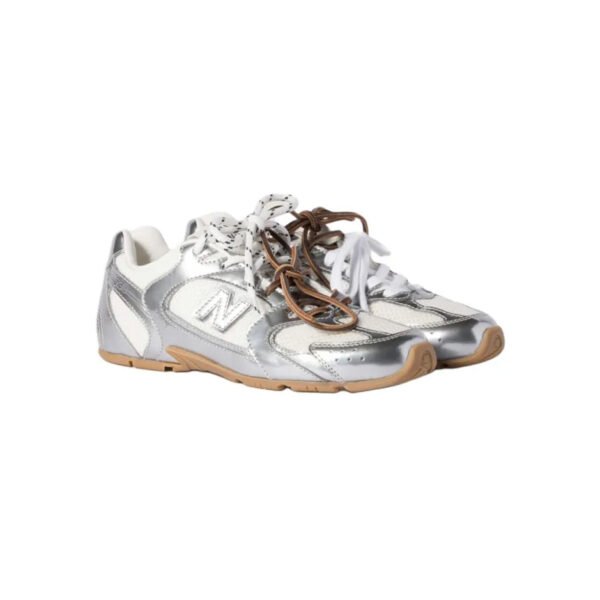 Arstore - New Balance 530 x Miu Miu Argento Metallizzato Unisex Sneakers - Silver