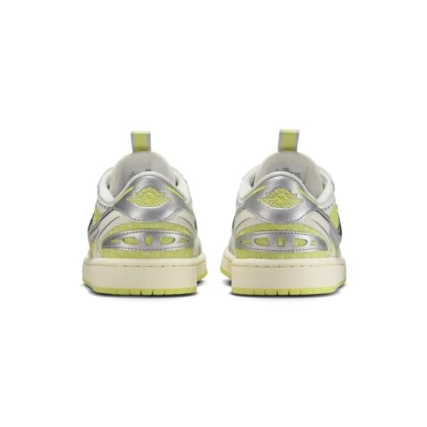 Arstore - Nike Air Jordan 1 Low Method of Make V3 Sail Verde Luminoso Unisex Sneakers - Green