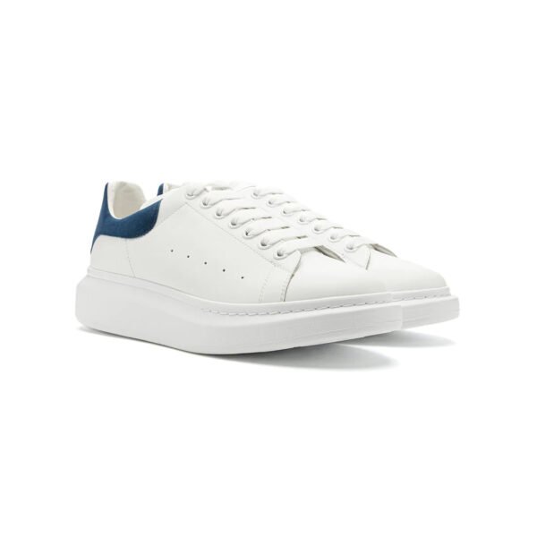 Arstore - Alexander McQueen Sneakers Oversized Bianche Blu Parigi in Pelle - White