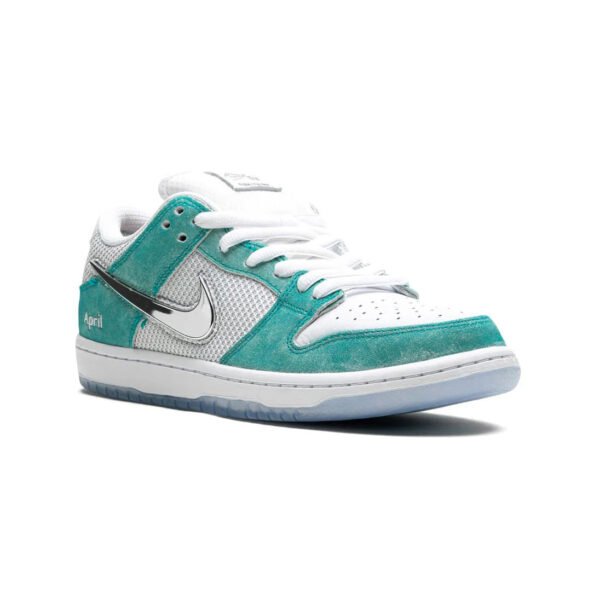 Arstore - Nike Dunk Low Pro QS April Skateboards Unisex Sneakers - Bianco Scamosciato