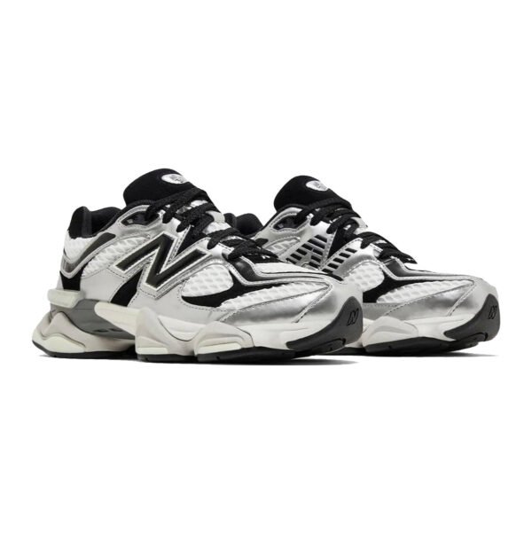 Arstore - New Balance 9060 Shoe Palace Metallic Scamosciato Bianco Unisex Sneakers - White