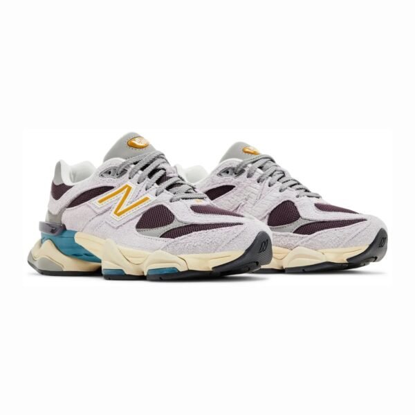 TCG - New Balance 9060 Taro Prugna Marrone Unisex Sneakers - Brown