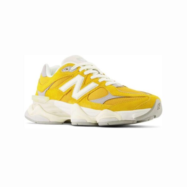 TCG - New Balance 9060 Varsity Oro Unisex Sneakers - Gold