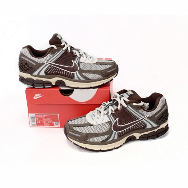 Arstore - Nike Air Zoom Vomero 5 Beige Marrone Unisex Sneakers