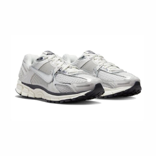 Arstore - Nike Air Zoom Vomero 5 Argento Unisex Sneakers - Silver