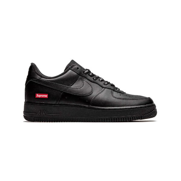 Arstore - Nike Air Force 1 Low x Supreme Nero Unisex Sneakers - Black